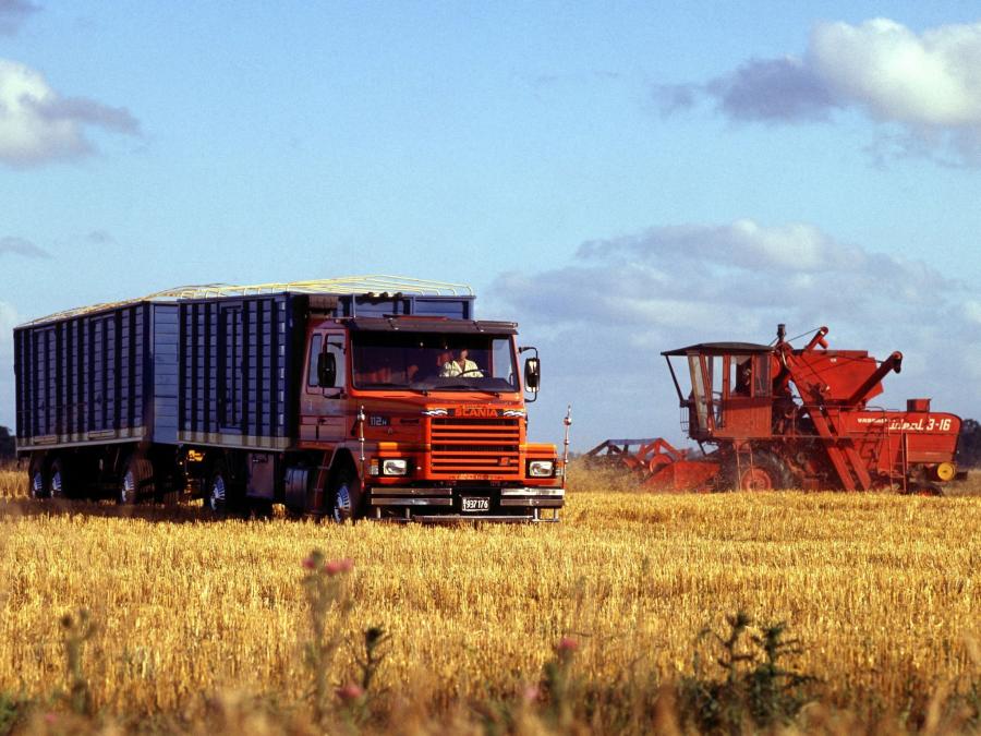  Scania T112H 4x2 1982 года  (фото 3 из 4)